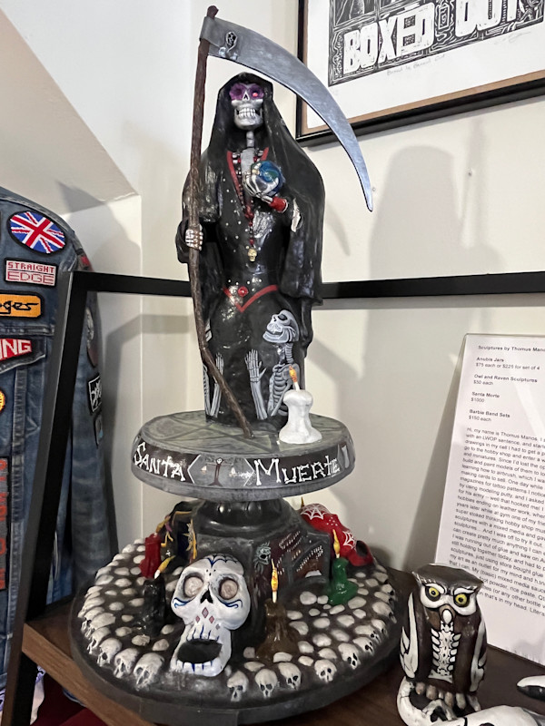 Santa Muerta by Thomus Manos