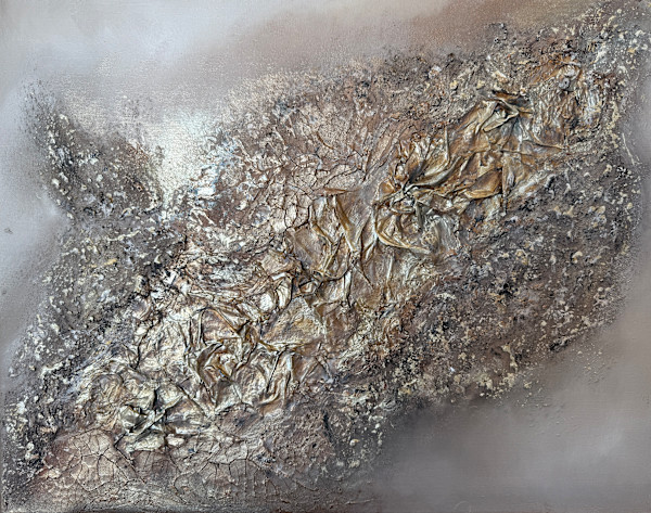 Metamorphosis by Tati Campelo