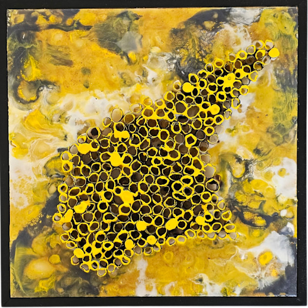 Bienenhaus II - der Schwarm by Katharina Moser