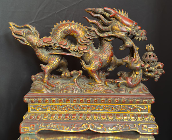 Red and gold dragon 1 - right
