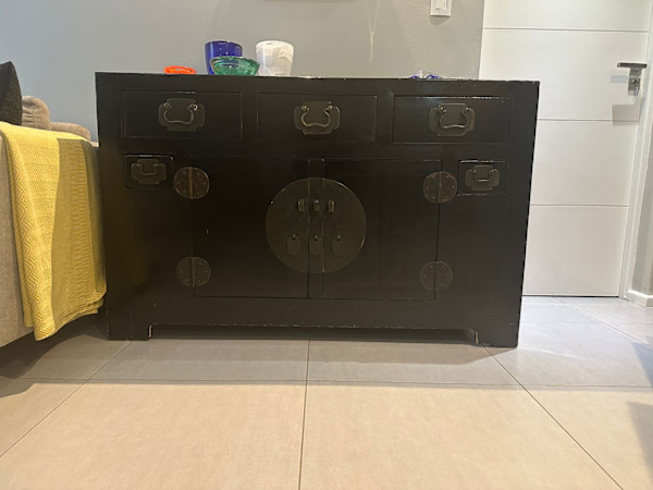 Chinese antique server, Image 1.