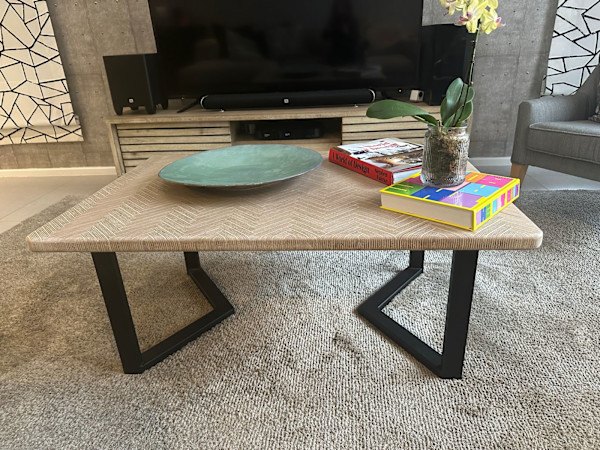Coffee table by Simon Murrell, Image 2.