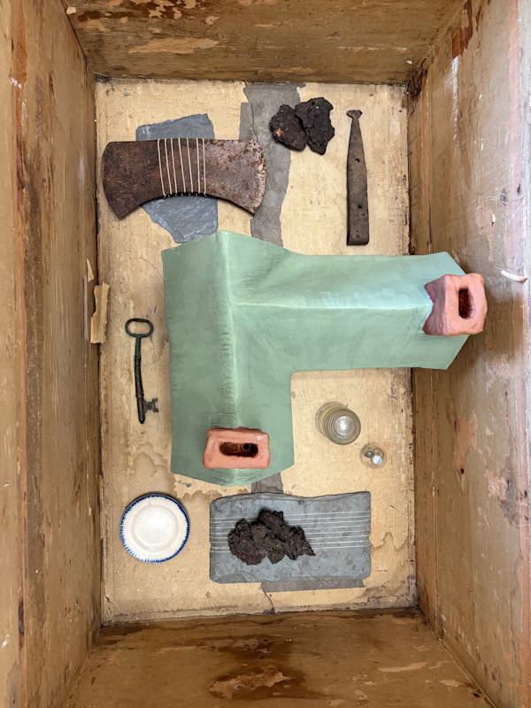 The memory of a house by Emily Smith