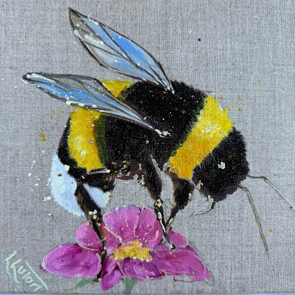 Mini Bumble bee by Louise Luton