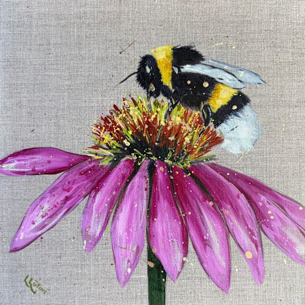 Little bee by Louise Luton