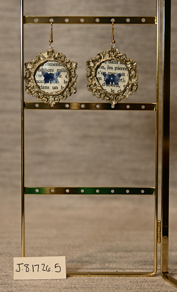 Gold Frame Earrings by Emily Ruffner Hillhouse, Image 9.