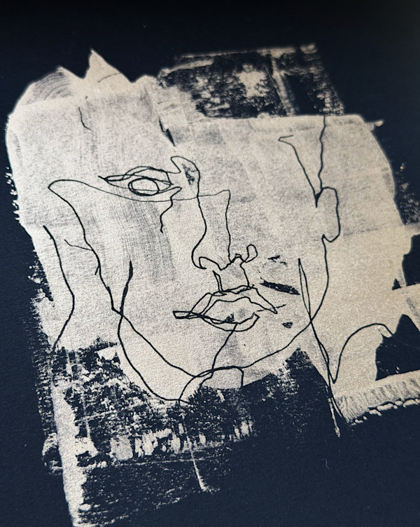 Oro y Carbon # 4 by Monica Bachue