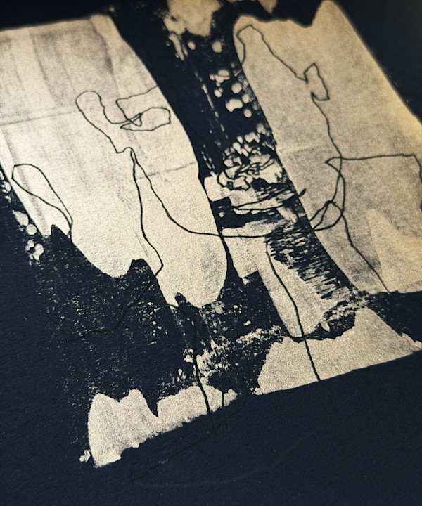 Oro y Carbon # 8 by Monica Bachue