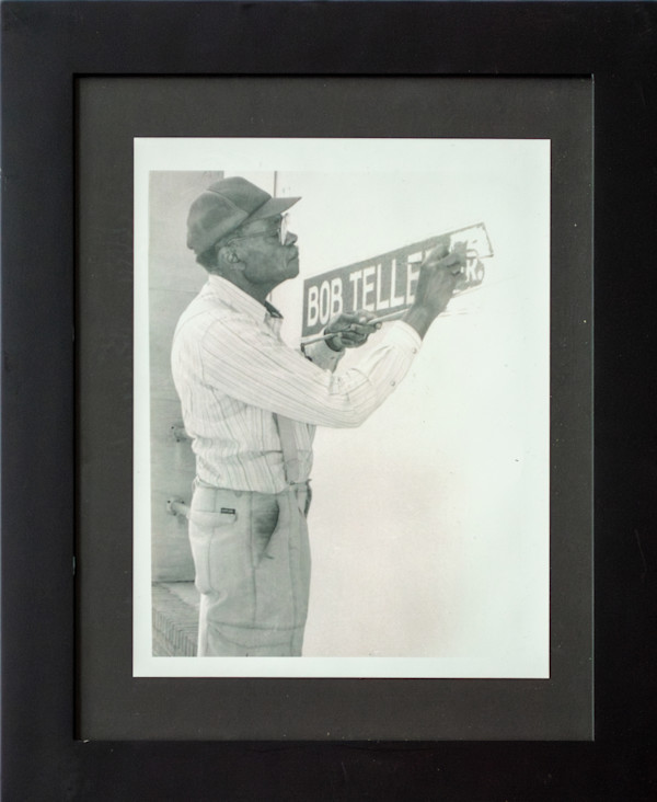 Eugene Stallworth Painting Sign, Image 11.
