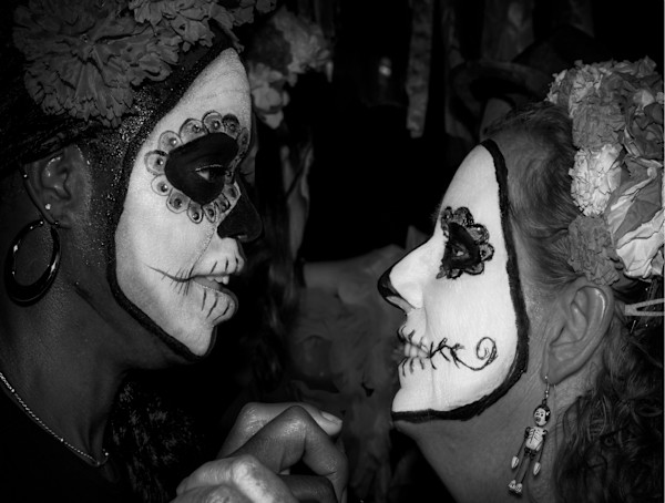 Dancing on el dia de los muertos by Paul Kessinger