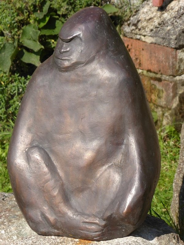 Sitting Gorilla II by Heinz Theuerjahr, Image 2.