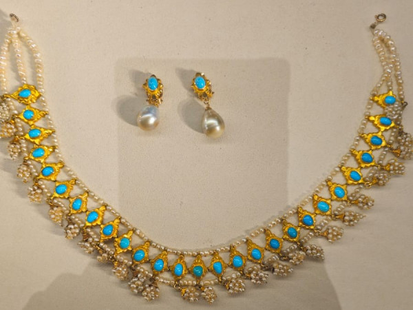 Necklace and Earring set, Image 2.
