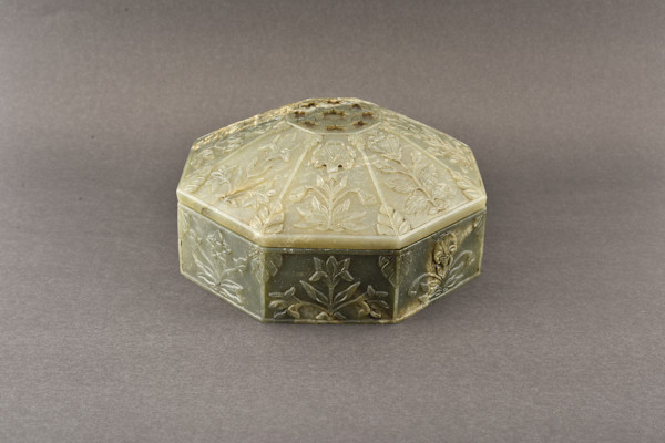 Octagonal box