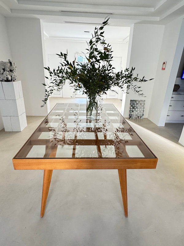 Rare Dining Suite Comprising a Glass-Topped table and Six Matching Chairs by Joaquim Tenreiro, Image 1.