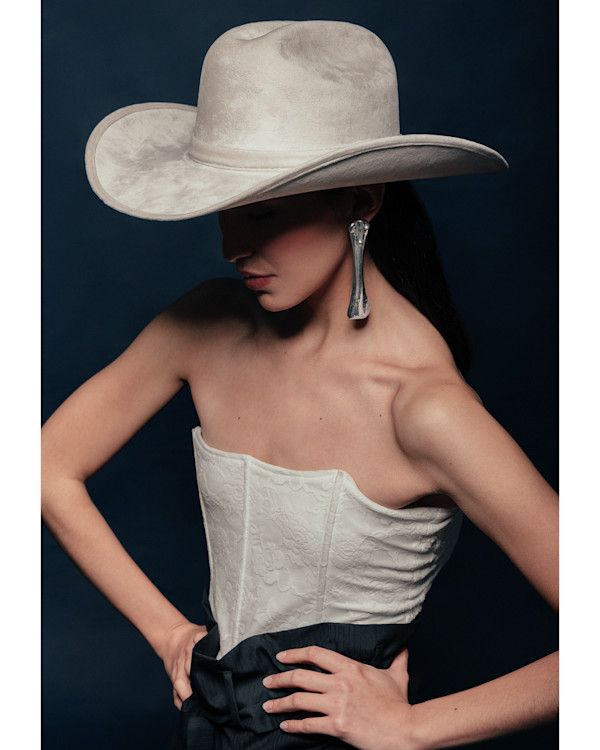 Arete hueso Maxi  plata by Valentina Quintero
