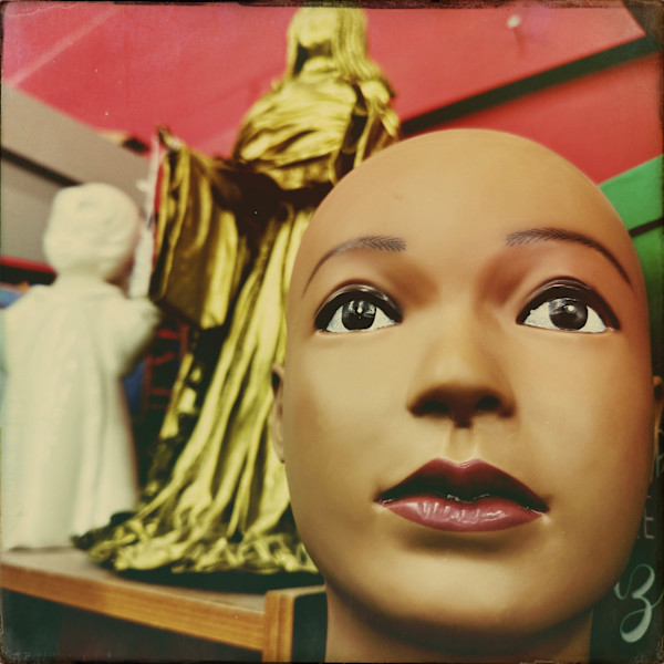 She Talks to Angels by Sherry Ross