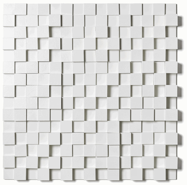 3D-Plastik-Monochrom-Quadratreihe by Richard Kriesche