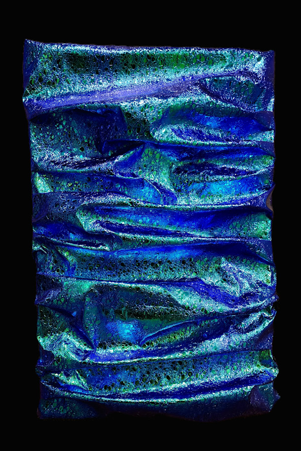 Dichroic Depth by KromaFlux