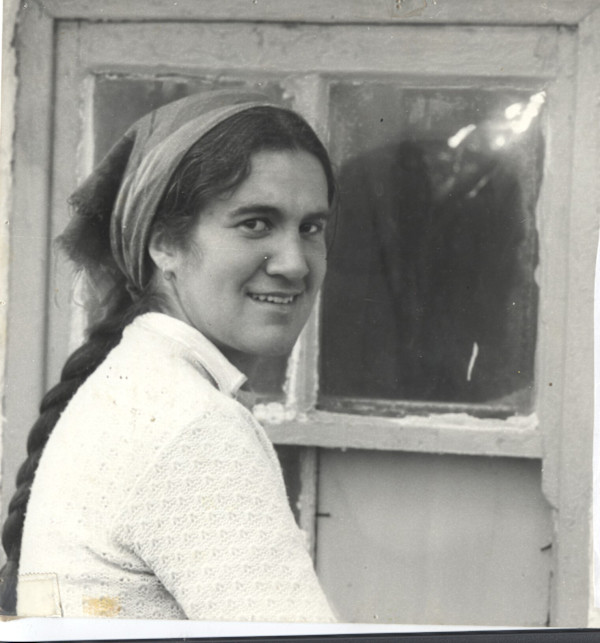 Standing at the window: A Memoir of my life on Inisheer, Aran Islands. 1975 to 1979. by Anita Inez White