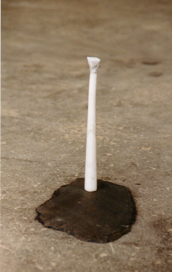 Zeichen 2001-24-28,5 by Gisela Weber