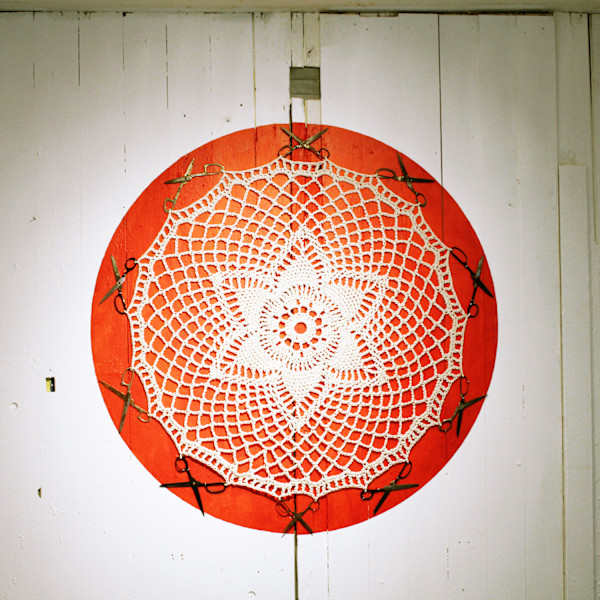 SPIRIT HOUSE (Scissors Doily)