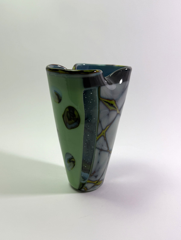 Roll Up e by Silvana Ferrario, Image 1.