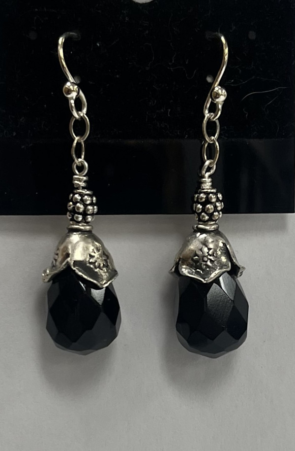 #1303 Onyx with Sterling by Sue Broadway, Image 2.