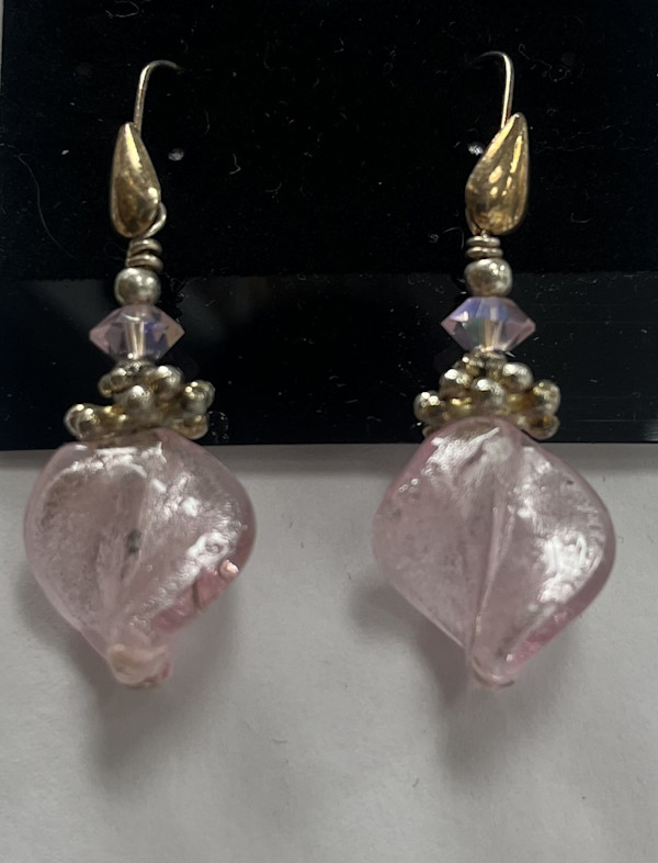 #1163 Earring by Sue Broadway, Image 2.