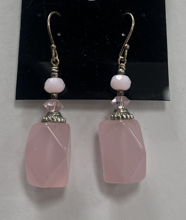 #1121 Pink Glass Nugget with Crystal by Sue Broadway, Image 2.