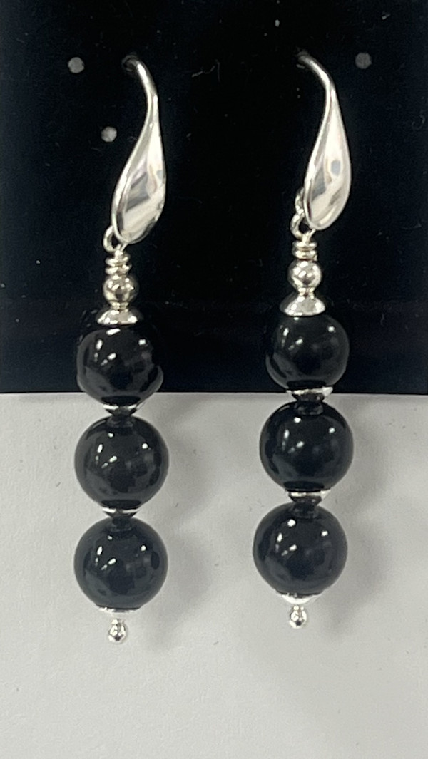 #1275 Earring by Sue Broadway