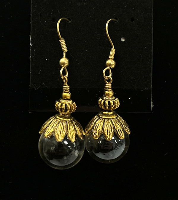 #1070-AA Glass and Gold Earrings by Sue Broadway, Image 4.