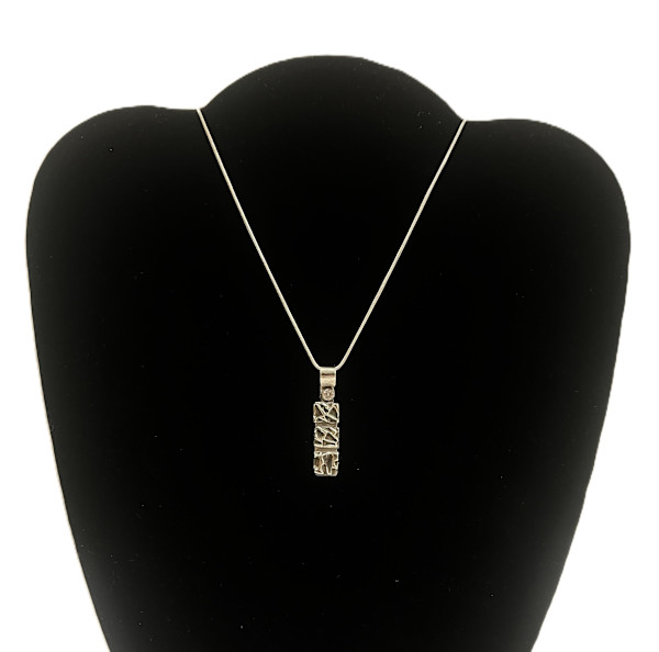 #1067 Black Onyx with Sterling Accent Pendant SP Wire by Sue Broadway, Image 5.