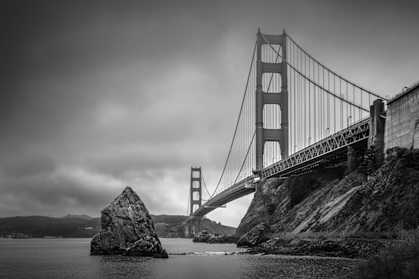 Golden Gate Bridge - Perpetual Maintenance Work (Size B) 1/50 by Juan Matorras