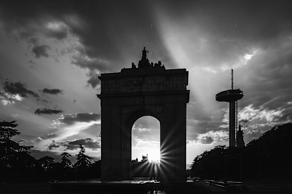 Madrid - Victory Arch in Sun and Rain by Juan Matorras