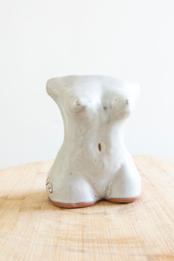 Women bust 6 - in Terracotta & white glazed by CELINE LEFORT