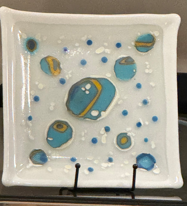Reactive Blue and Marigold Planets on White 8” Tray by Candice (Candy) Treat Murphy, Image 1.