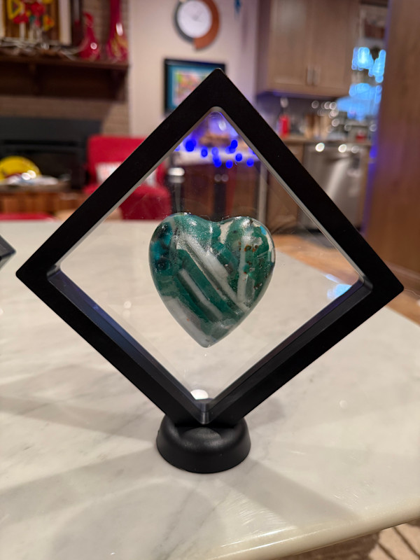 4” x 3” Paperweight Large Heart (Blue White and Turquoise Chunks) by Candice Treat Murphy, Image 3.