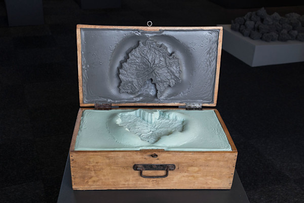 Le Cantal englouti by Thomas Tronel Gauthier