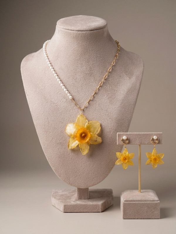 Daffodil Necklace & Earring Set by Breanna Cole