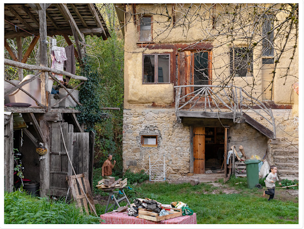 Communauté alternative en Ariège 01 1/3 by Darzacq