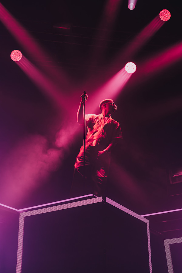 Blinding lights by Kai Chen, Image 1.