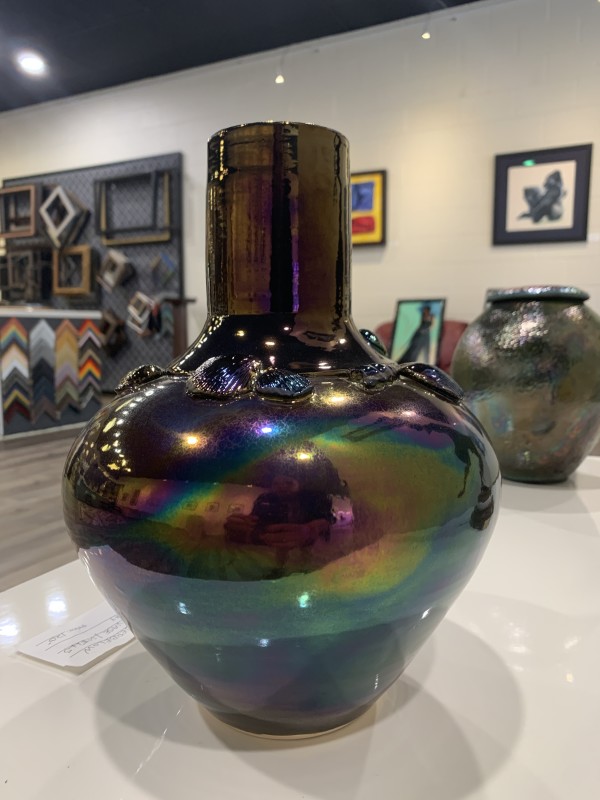 Kosei Vase with Shells by John Werbelow