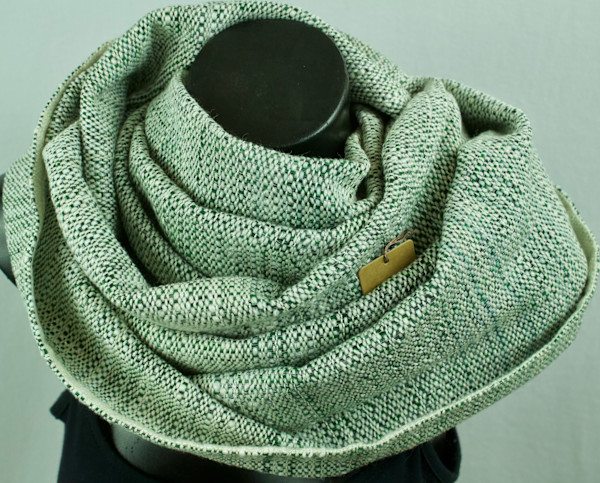 Cowl by Kjerstin Bjelland