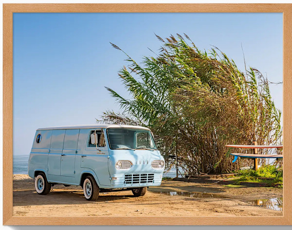 Nano Bus by Johnny V., Image 1.