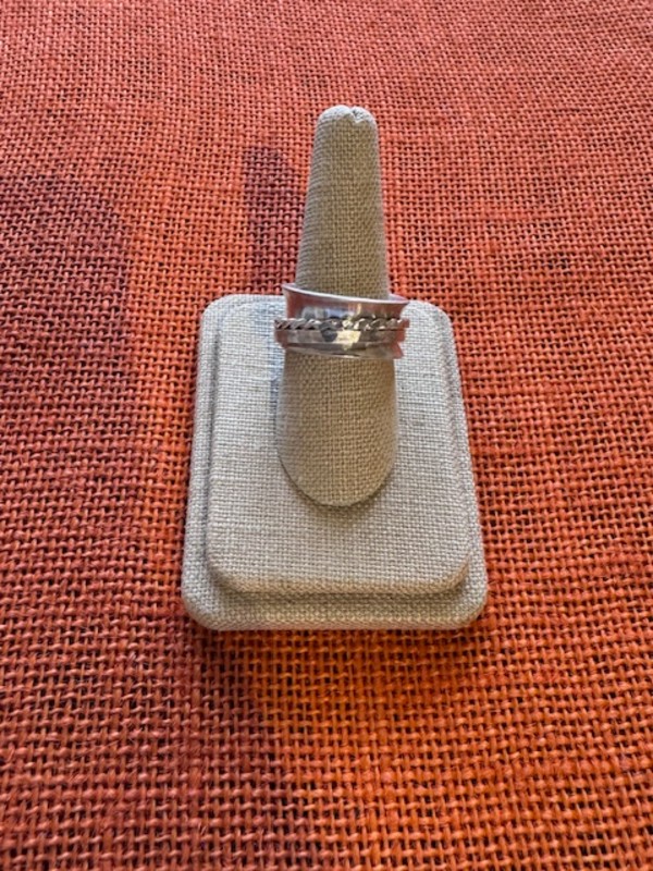 Twisted Wire Spinner Ring by Ichia Tiyi