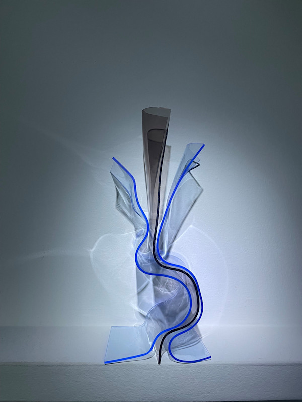 Licht in Form Series  SkulptureAcryl Entfaltung by Alex Huelbach, Image 5.
