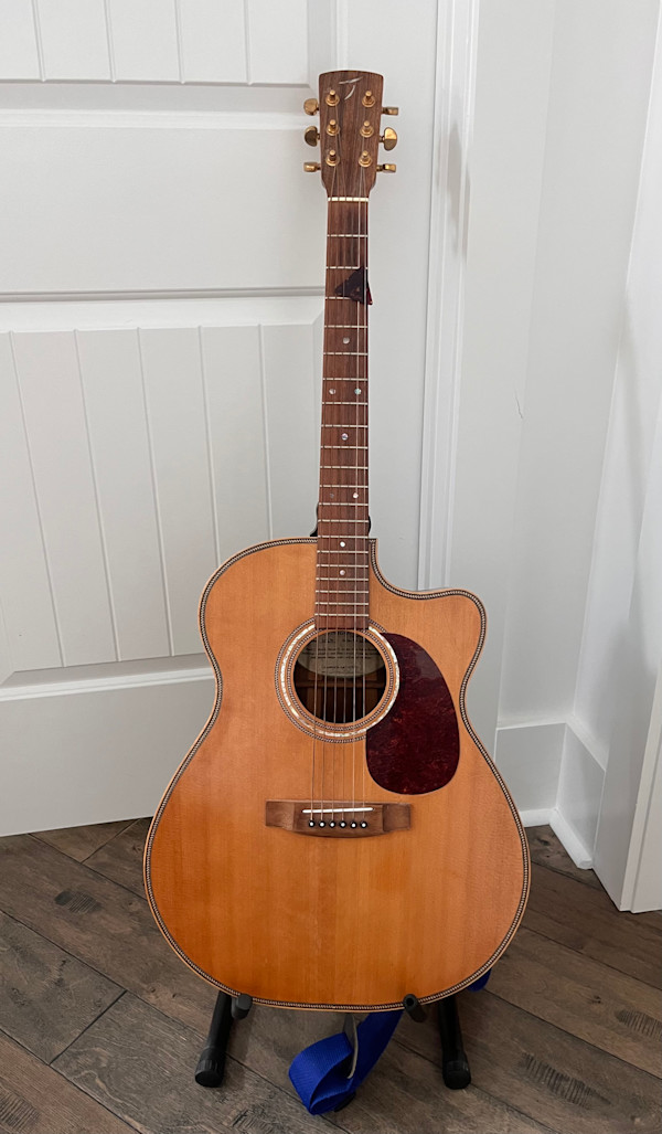 Jordan Guitars SJ5CW by Steve Jordan, Image 1.