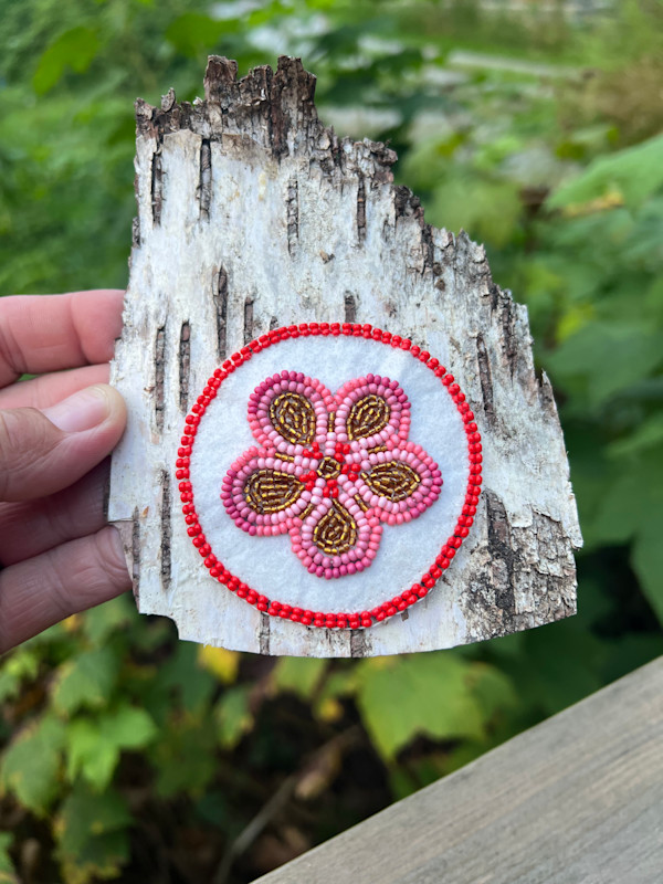 Beaded flower on Birch bark by Melani Lee Kyynarainen Phillips, Image 1.