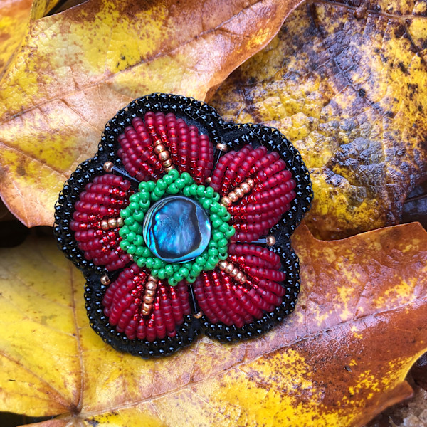 Five petal flower by Melani Lee Kyynarainen Phillips, Image 1.