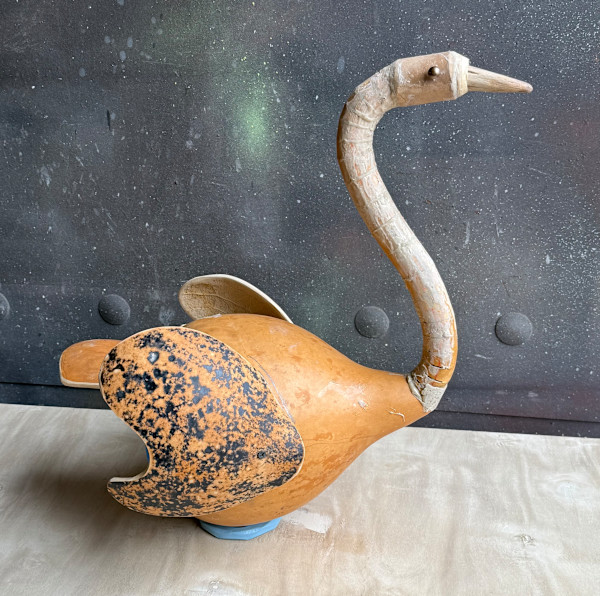 plaster gourd swan, Image 1.